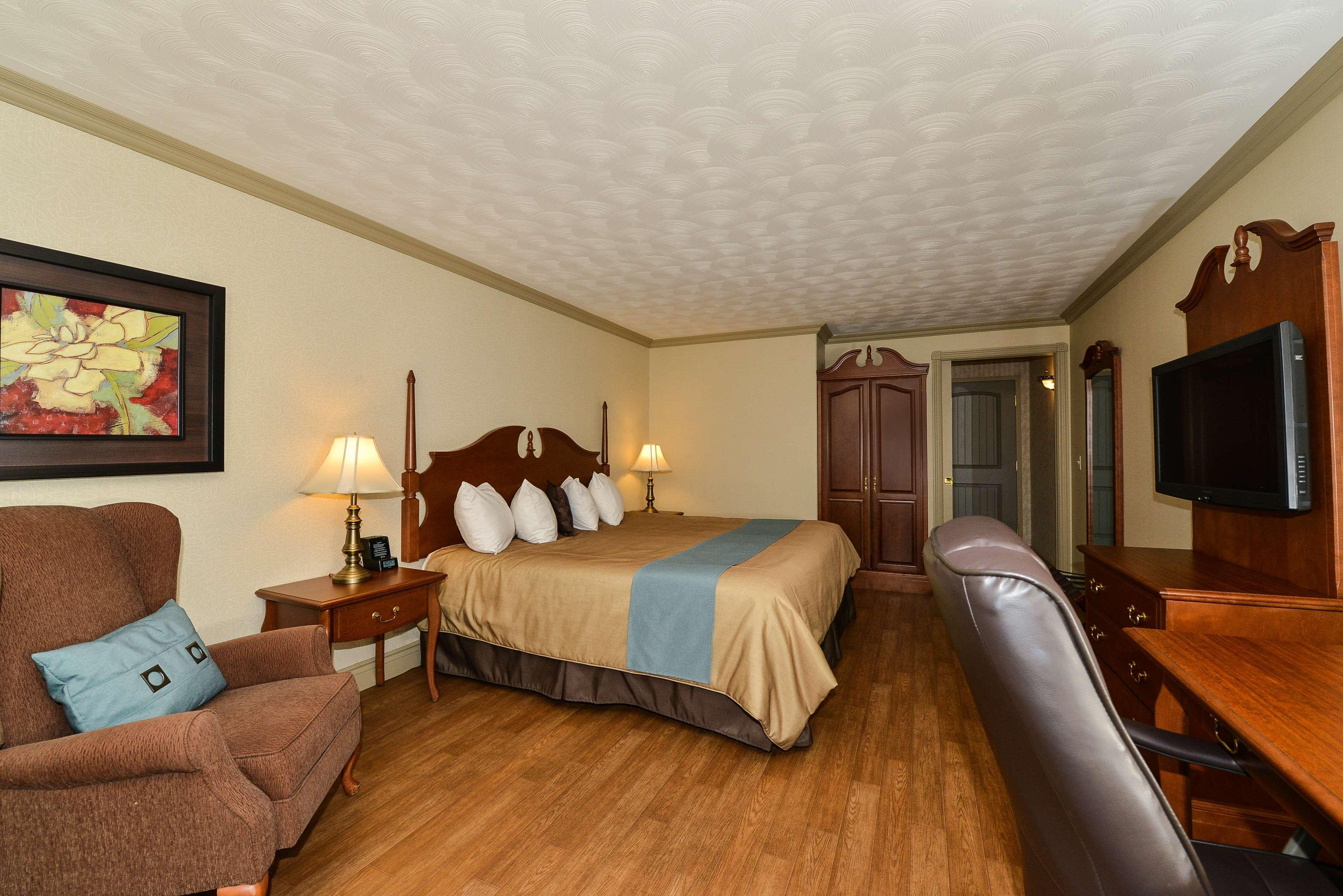 Best Western Plus Edmundston Buitenkant foto