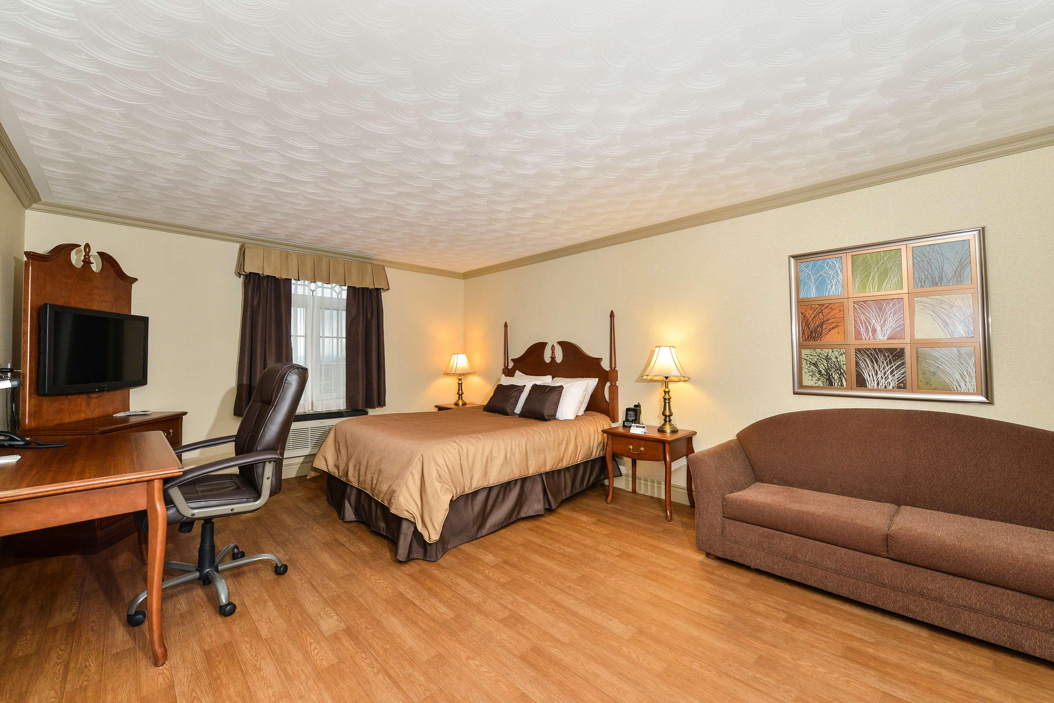 Best Western Plus Edmundston Buitenkant foto