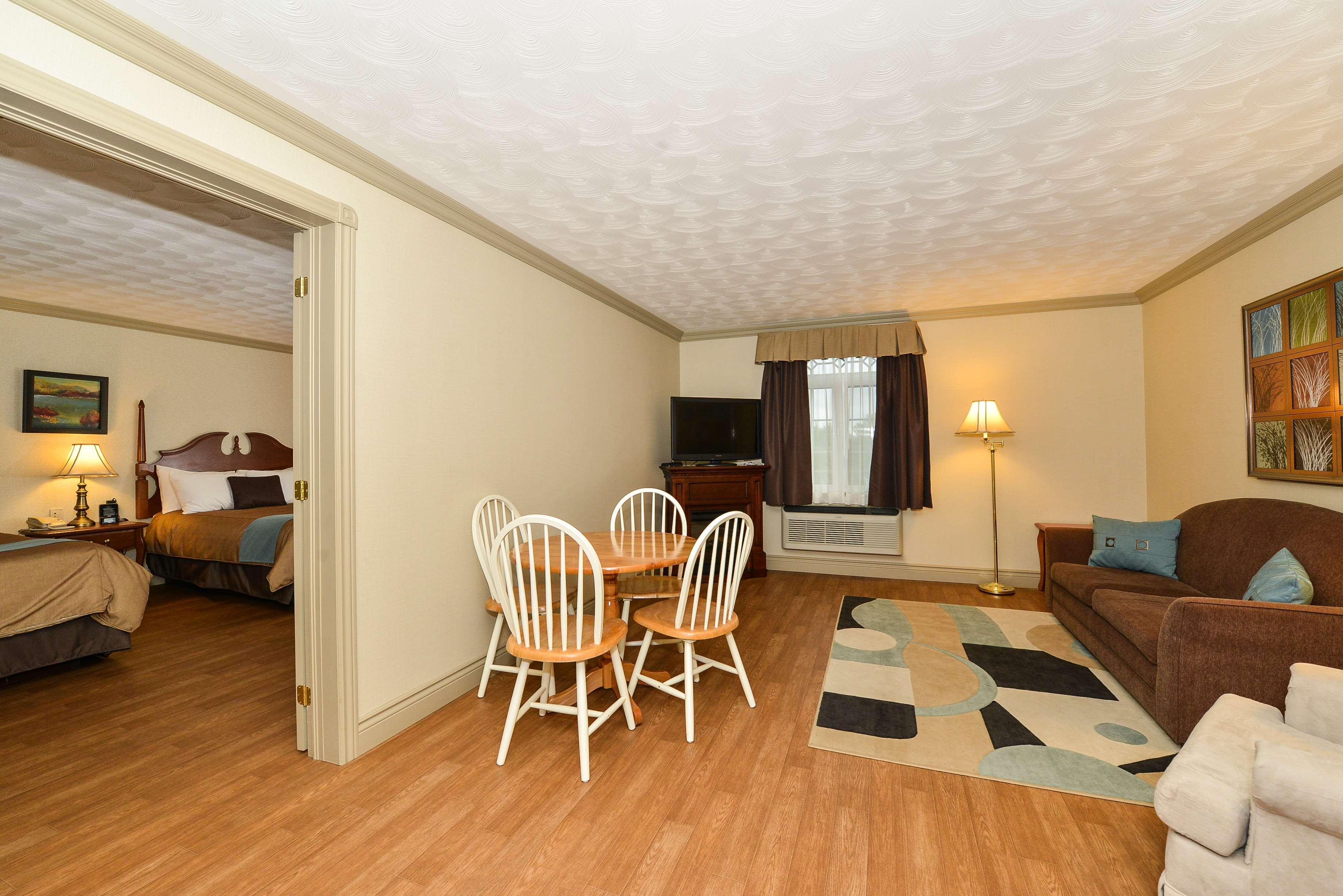 Best Western Plus Edmundston Buitenkant foto