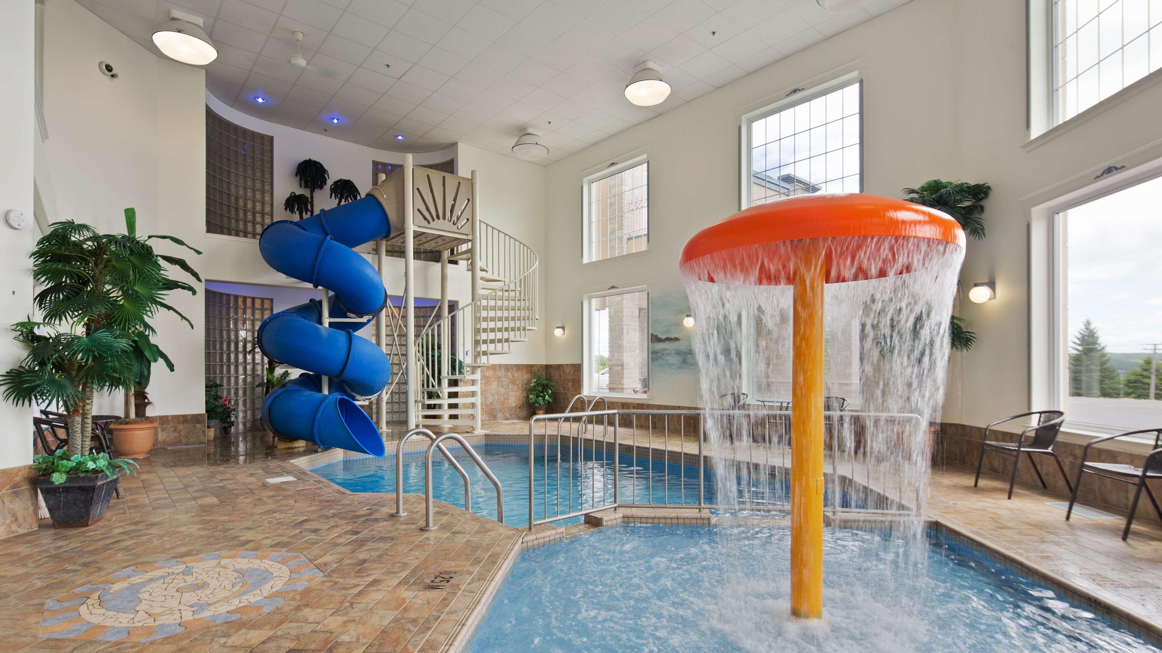 Best Western Plus Edmundston Buitenkant foto