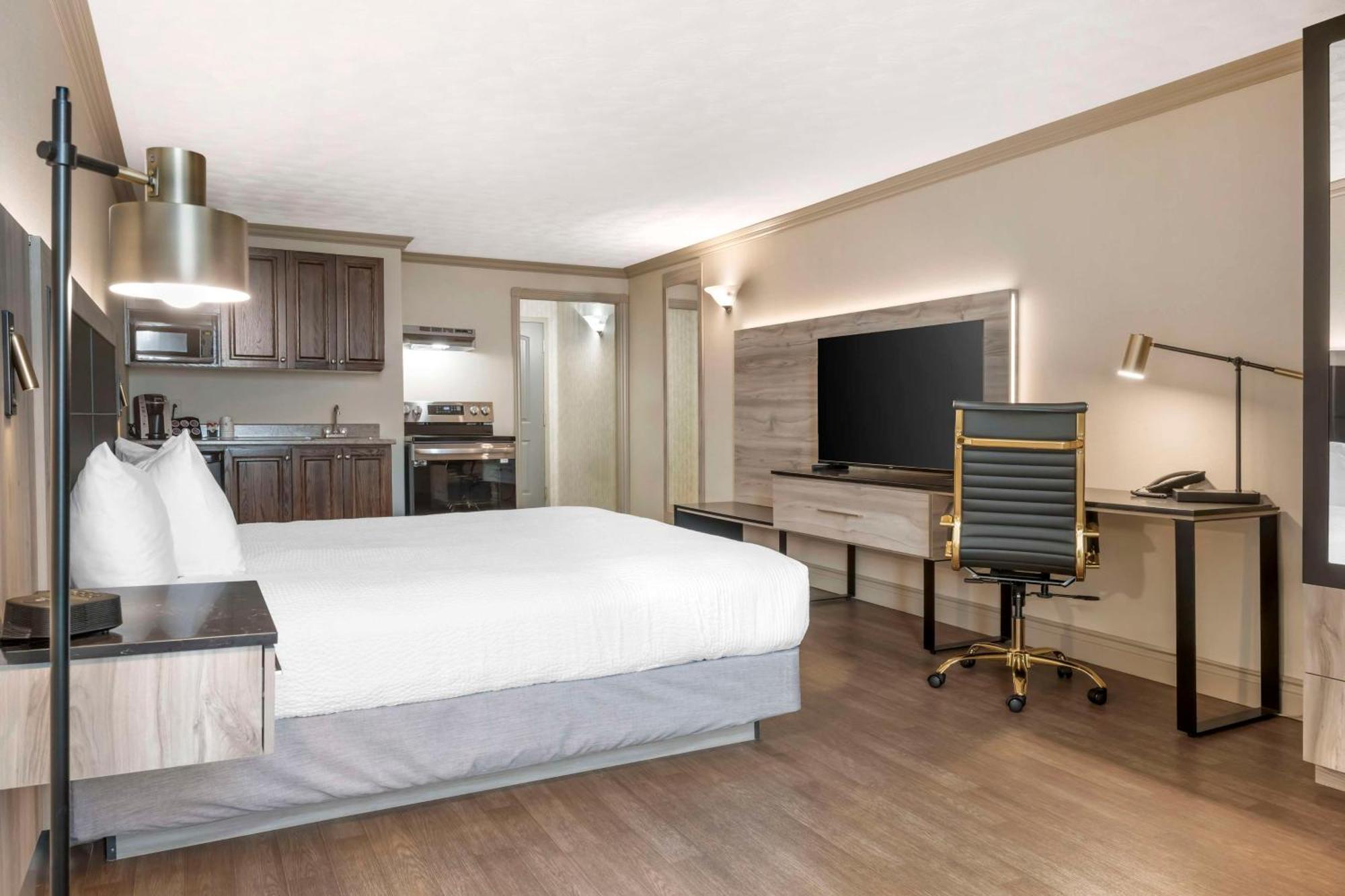 Best Western Plus Edmundston Buitenkant foto
