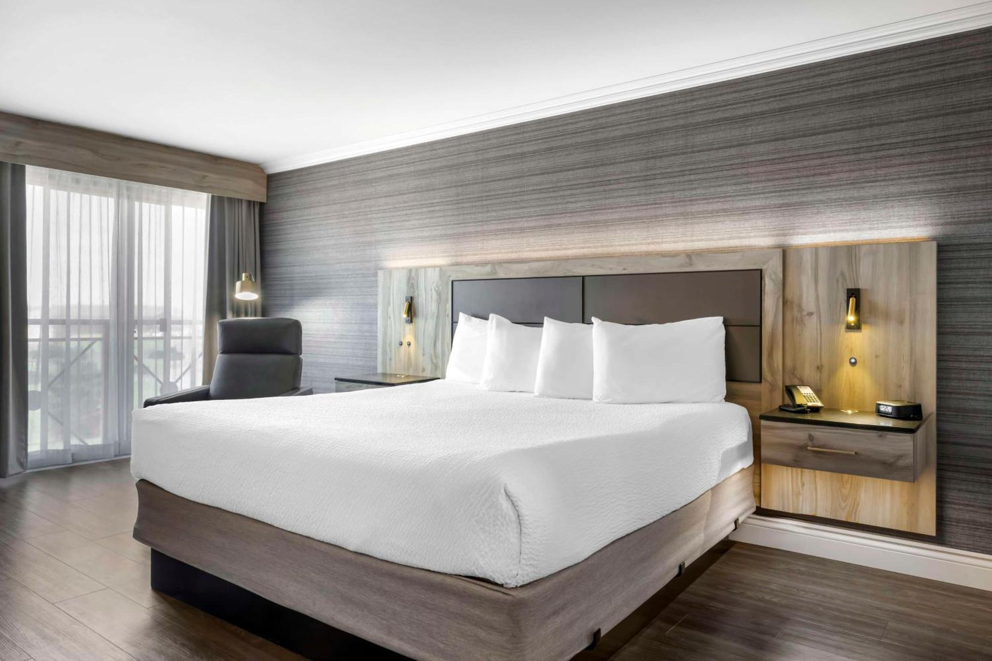 Best Western Plus Edmundston Buitenkant foto